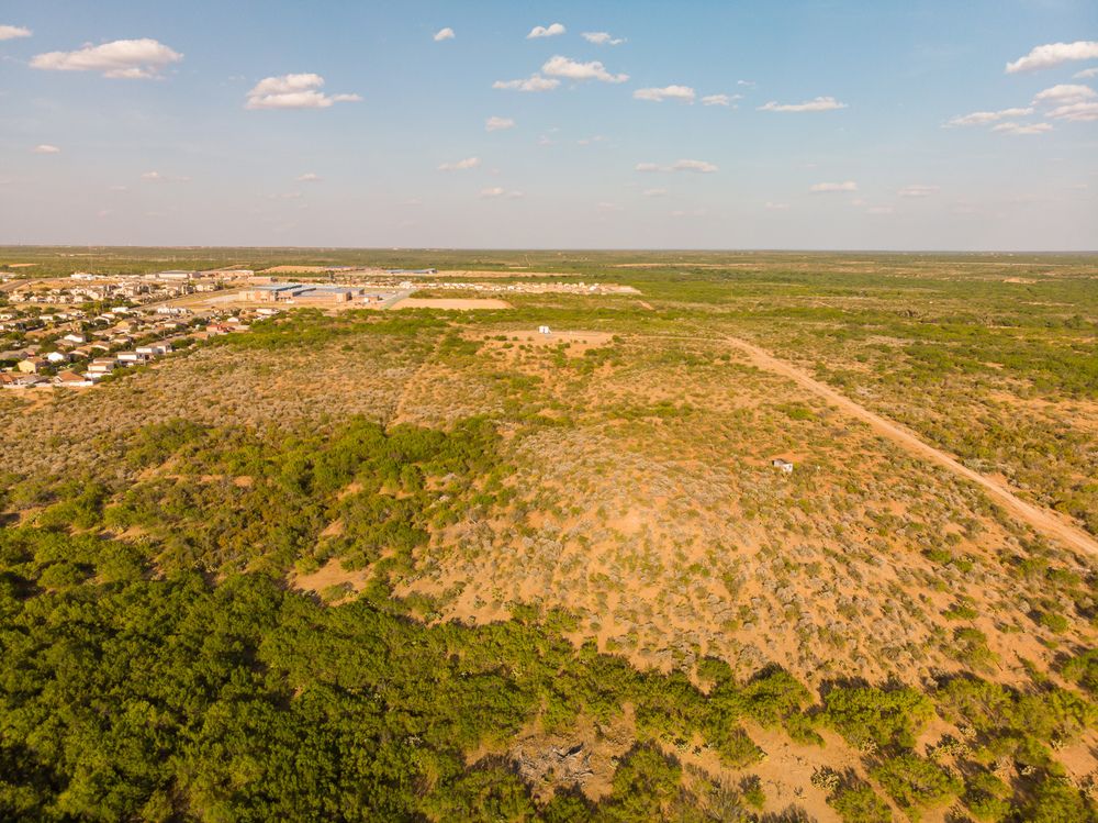 CIELITO LINDO BLVD PRIME DEVELOPMENT: CIELITO LINDO BLVD, Laredo, TX 78046
